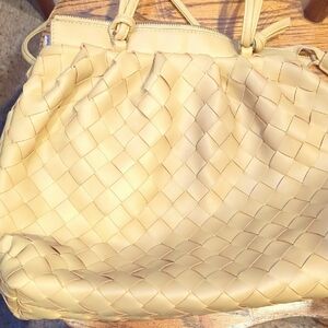 Urban Expressions Cream Woven Tote